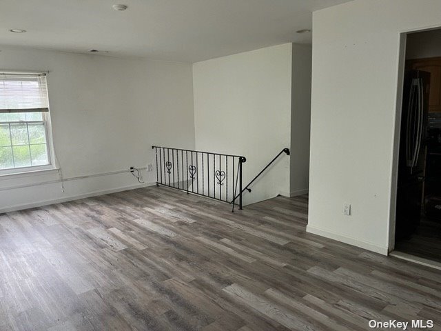 Primary Photo - 25 Fairview Cir