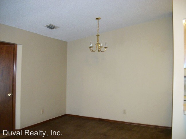 Building Photo - 2 br, 2 bath House - 5518 Bennington Drive