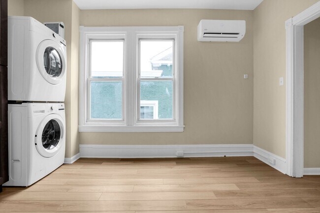 Foto del edificio - Fully renovated, 2b/1b w/ W/D- in Phoenixv...