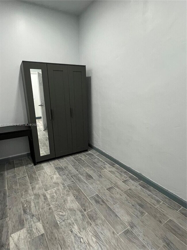 Foto del edificio - 12948 NW 9th Terrace