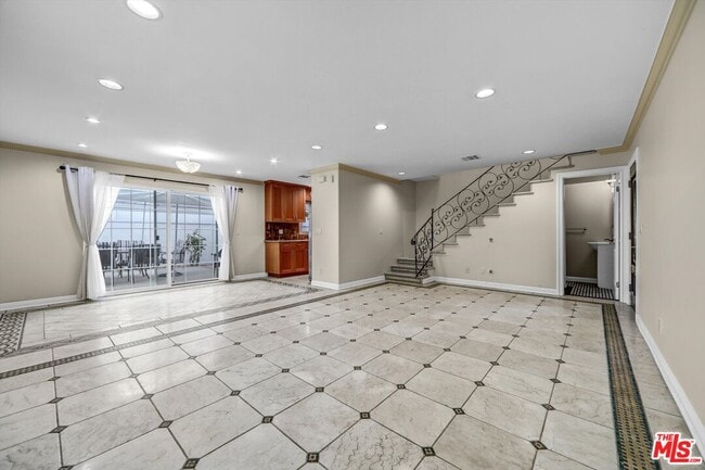 Foto del edificio - 4421 Prospect Ave
