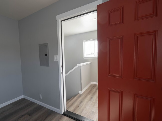 Foto del edificio - 2456 88th Ave