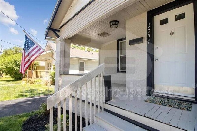 Foto del edificio - 3307 Center St