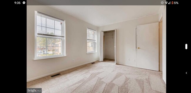 Foto del edificio - 9094 Lambskin Ln