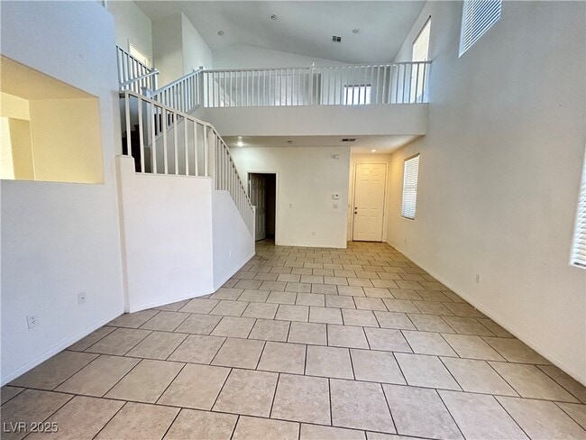 Foto del edificio - 179 Flying Hills Ave