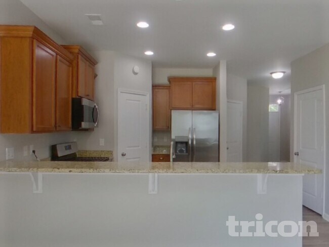 Foto del edificio - 437 Eastfair Dr