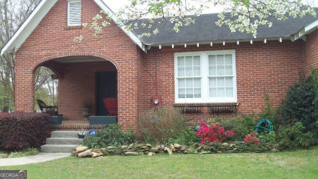 Building Photo - 3131 Woodlawn Ave