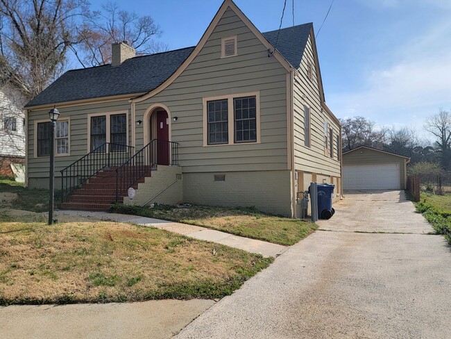 Photo - Charming Craftsman in the Heart of Atlanta... House