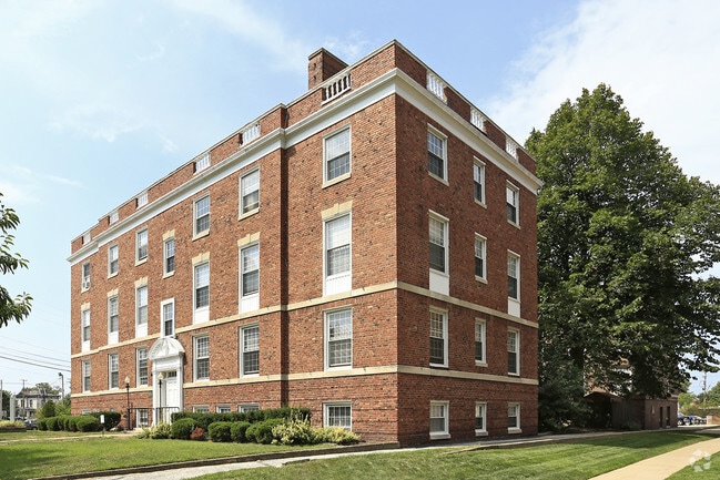 Building Photo - Johnson Apartments