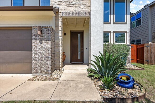 Foto del edificio - 6717 Alleyton Dr