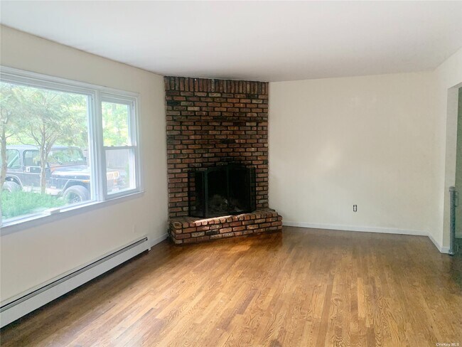 Building Photo - 47 Potter Ln