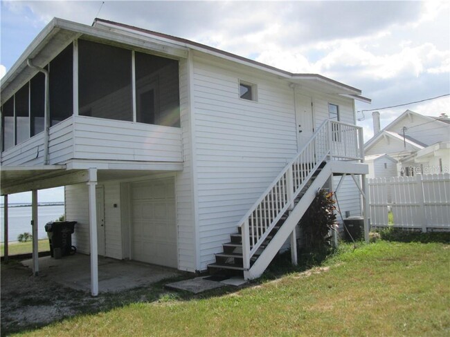 Building Photo - 2030 N Scenic Hwy