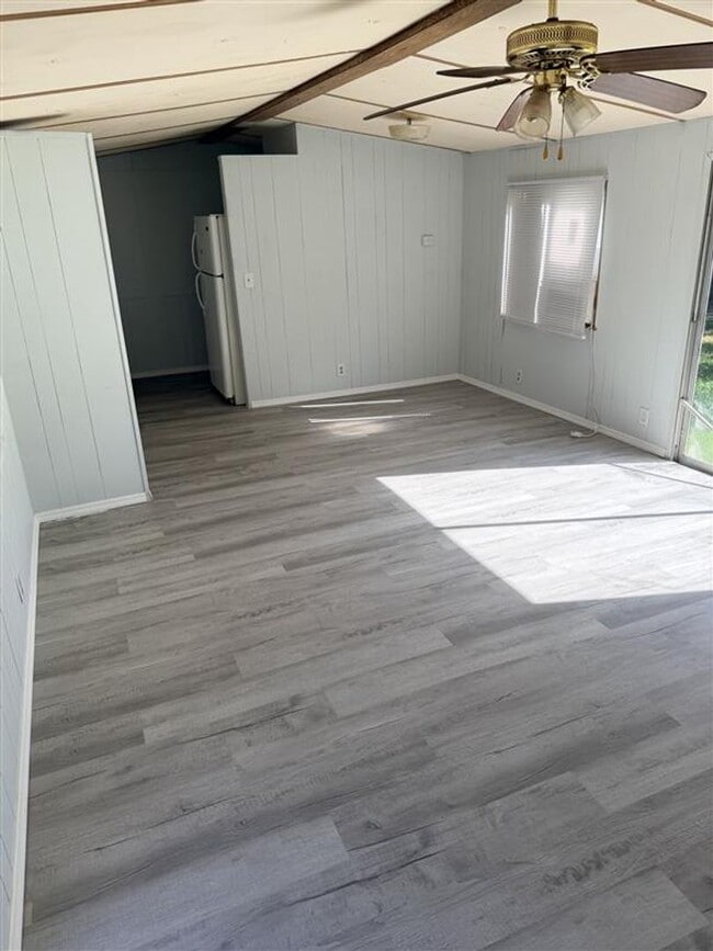 Foto del edificio - *RENT TO OWN* - PLANT CITY 2/1