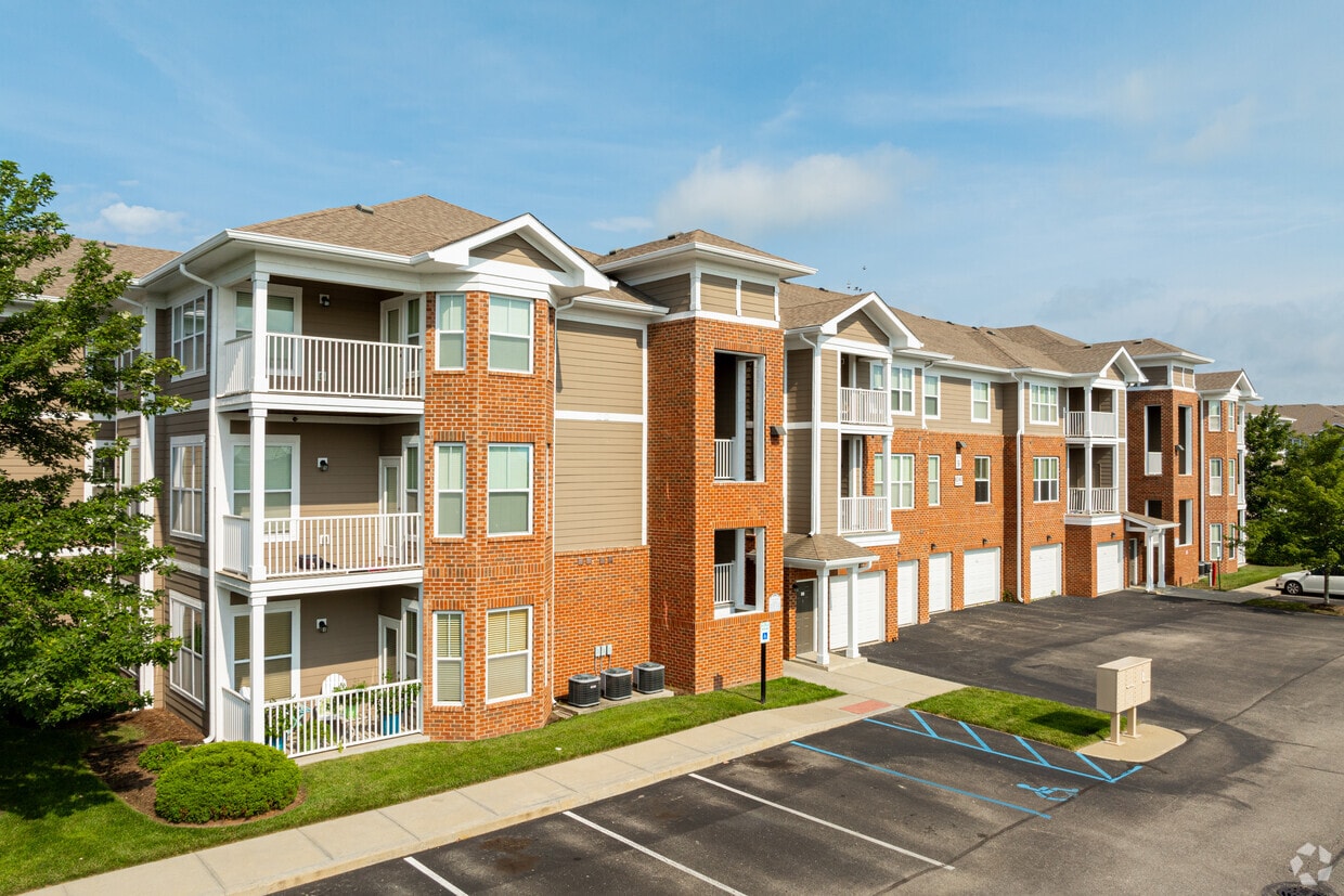 Foto principal - Burkart Crossing Apartments