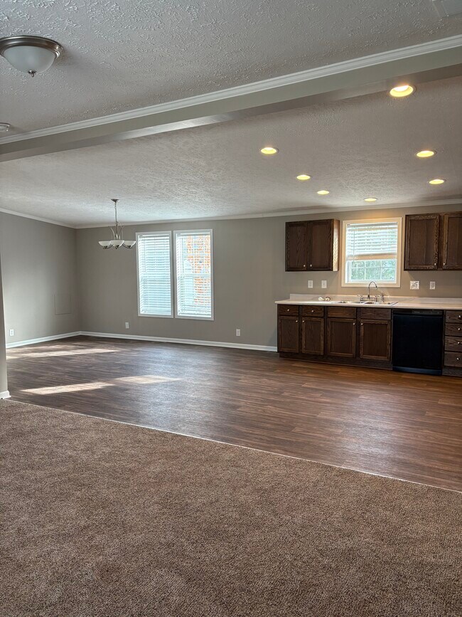 Foto del edificio - 11097 Indianwood Ct