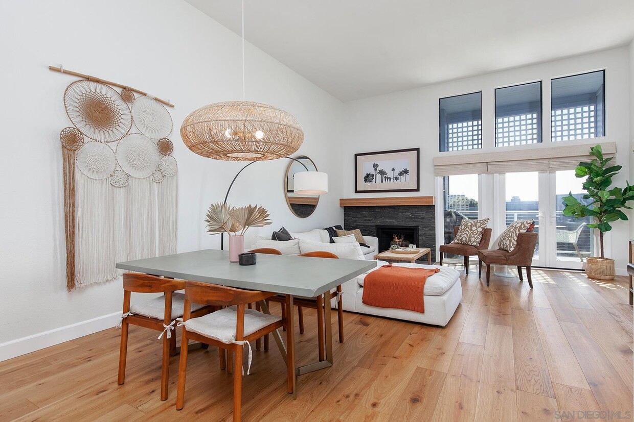 1038 America Way, Del Mar, CA 92014 Condo for Rent in Del Mar, CA