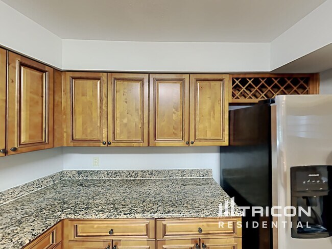 Building Photo - 2807 South Miller Road Valrico FL
