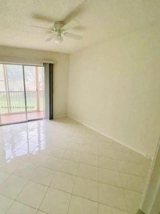Foto del edificio - 13350 SW 1st St