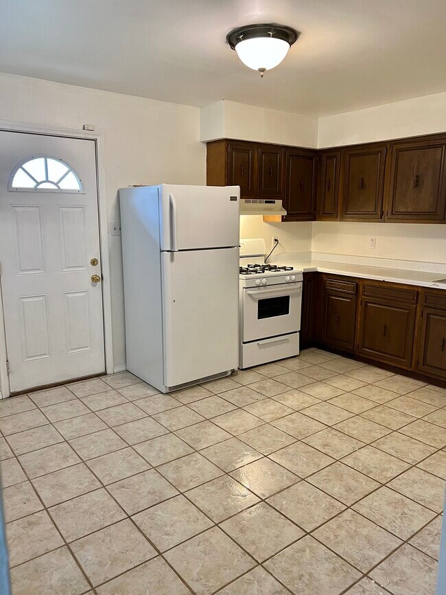 5135 Sherwin Ave, Portage, IN 46368 Townhome Rentals in Portage IN