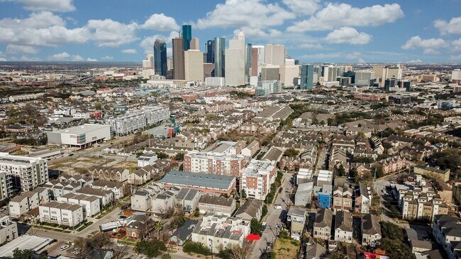 Foto del edificio - 228 Willard St