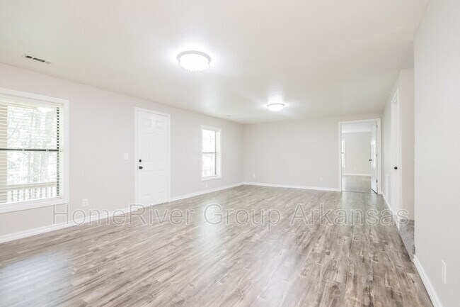 Foto del edificio - 8549 Wild Cherry Dr
