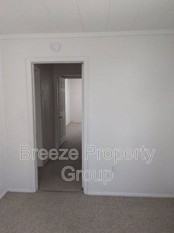 Foto del edificio - 3405 Beaumont Dr