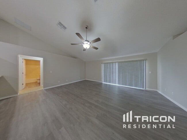 Building Photo - 1026 Sandhill Street Groveland FL