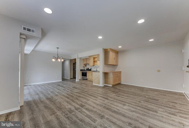 Foto del edificio - 2904 Kings Chapel Rd
