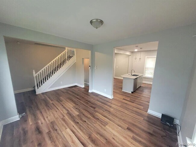 Foto del edificio - 3459 St Clair St