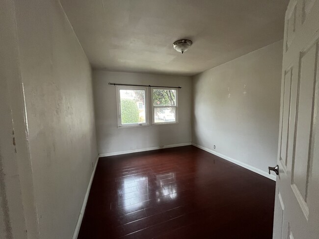 Building Photo - 1818 S San Gabriel Blvd