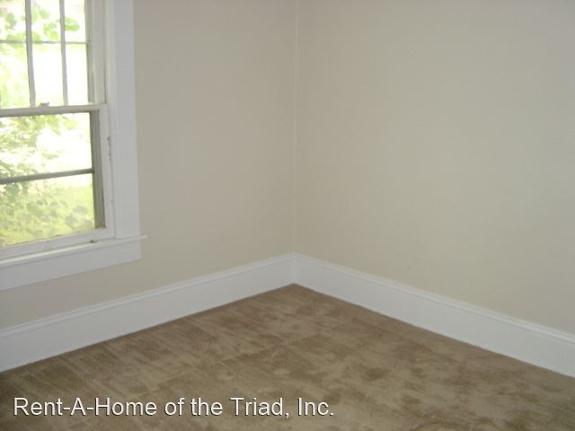 Foto del edificio - 3 br, 1 bath House - 1506 Glenwood Avenue