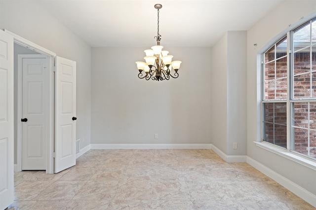 Building Photo - 5300 La Viva Ln