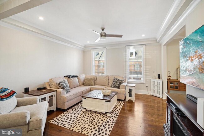 Foto del edificio - 1555 Rivertown Pl