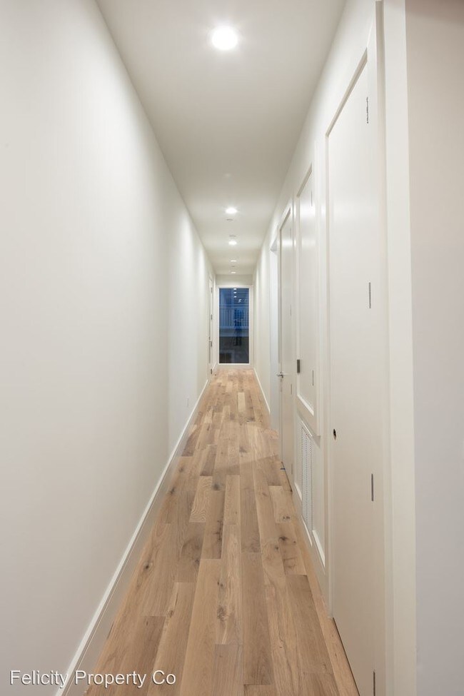 Foto del edificio - 1530 Felicity St