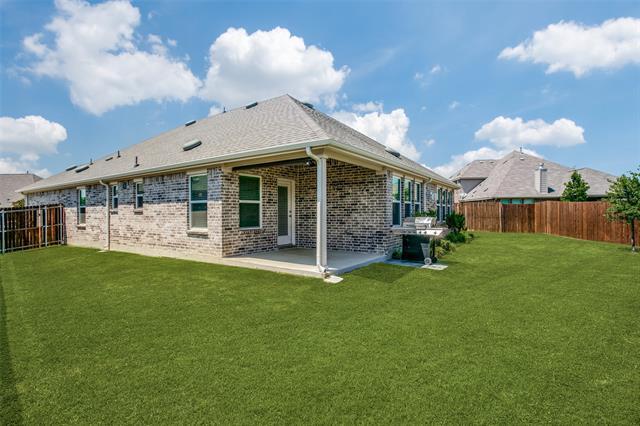 Foto del edificio - 9701 Creekmere Dr