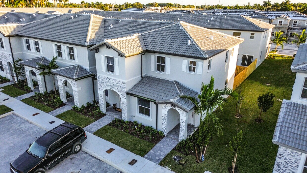 Primary Photo - 16252 SW 291st St