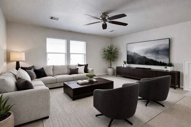 Foto del edificio - 7042 Plum Creek Terrace Ln