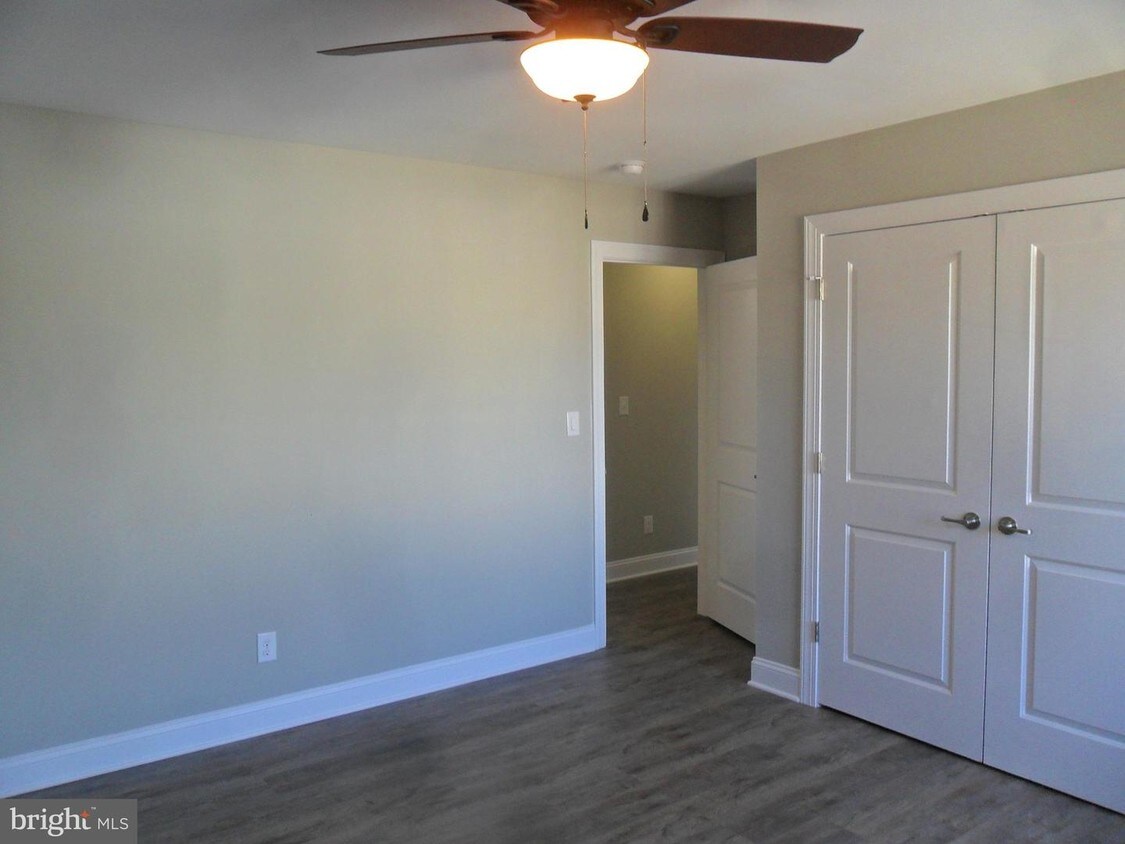 24 Belmont Ave, Wilmington, DE 19804 House for Rent in Wilmington, DE