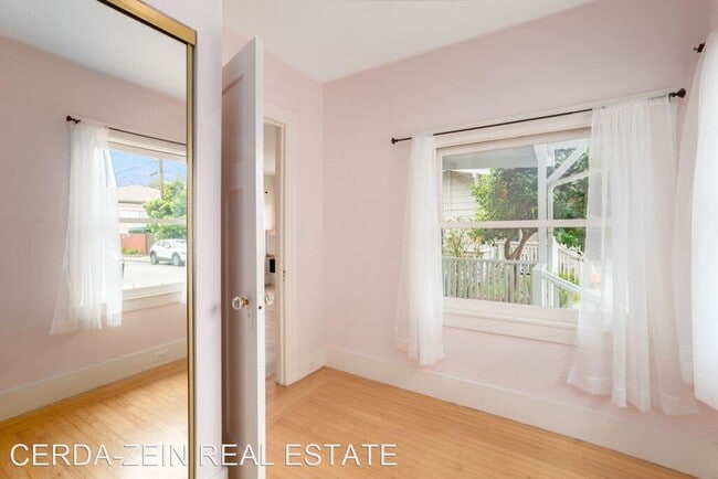 Building Photo - 2 br, 1 bath House - 1617 Gould Ct
