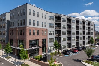 Building Photo - The Linden