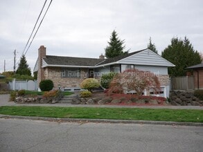 Building Photo - 8615 23rd Ave NW