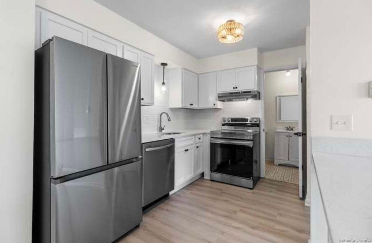 Foto principal - 115 Short Beach Rd
