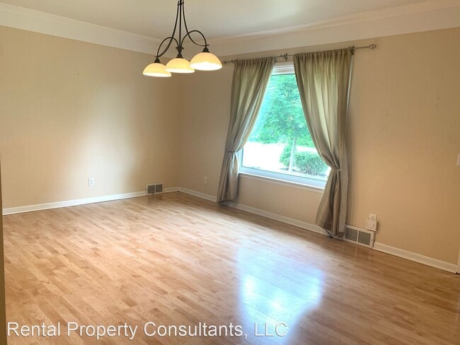 Foto del edificio - 3 br, 2 bath House - 1164 Forest Hill Ave SE