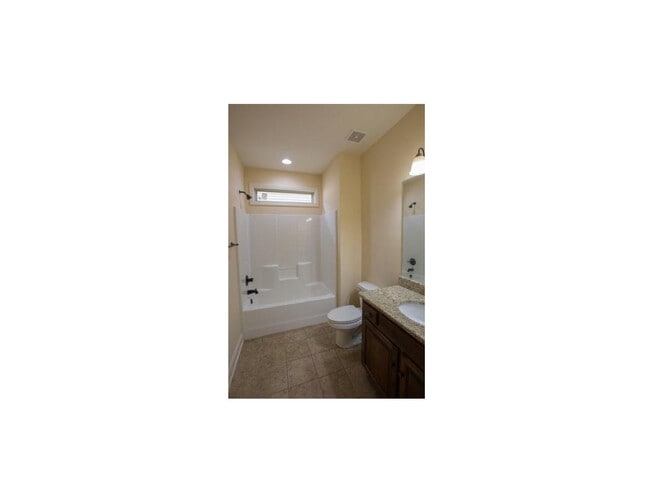 Building Photo - 22 Windham Ln