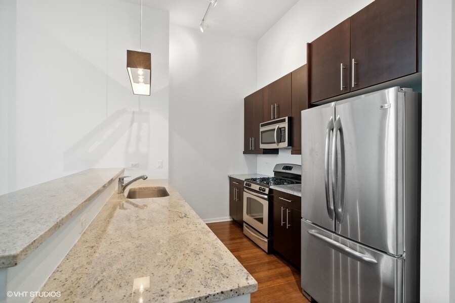Foto principal - 123 S Green St