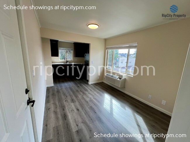 Foto del edificio - Charming 1-Bedroom Apartment downtown Hill...