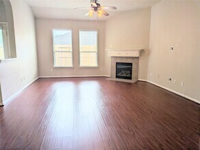 Building Photo - 4911 Spring Showers Ct