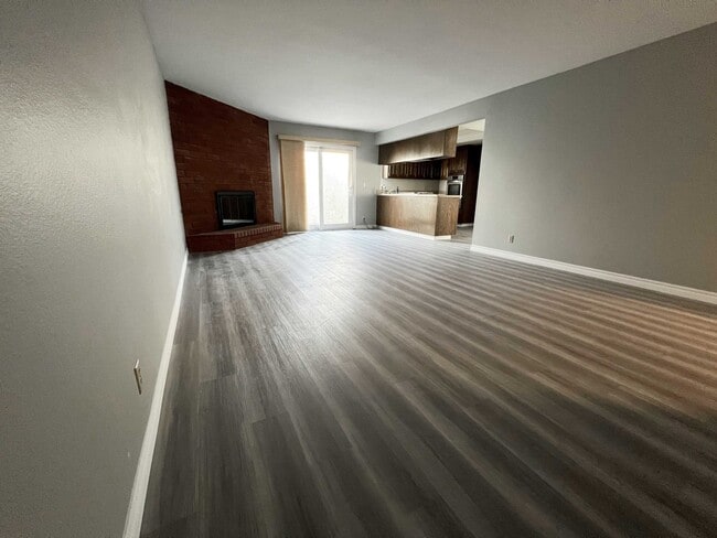 Building Photo - 20433 Pacific Dr