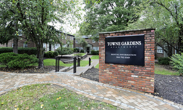 Towne Gardens Townhomes photo'