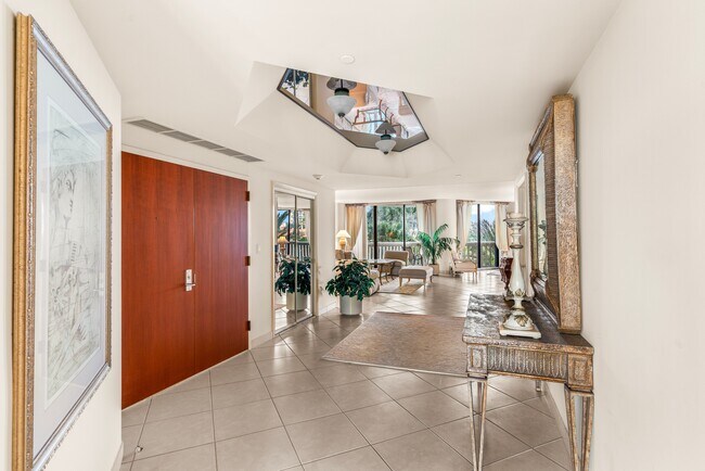 Foto del edificio - 2000 E Island Blvd